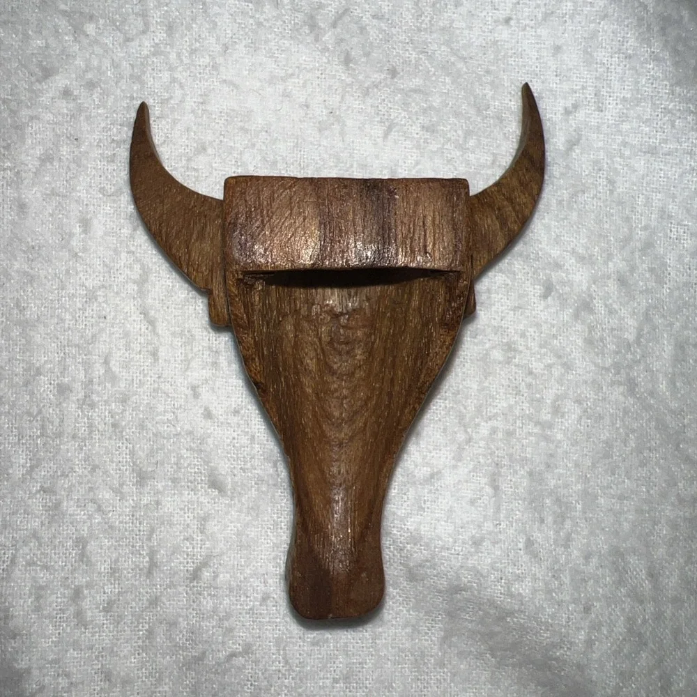 Vintage Hand Carved Wood Bull Steer Head Napkin Rings Western Set of 9 Brown